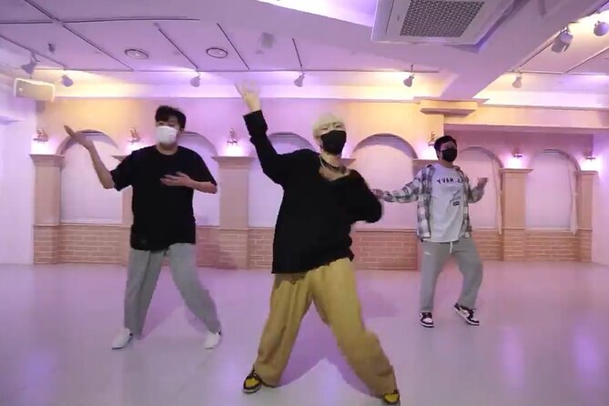 2 Hour Private Kpop Dance Class in Seoul South Korea - Choosing the song that makes the class worthwhile
