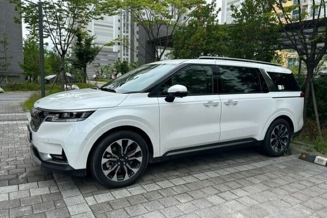 24/7 Private Airport Transfer: Incheon/Gimpo ↔ Seoul (Up To 10) - Is $90 good value for your group?