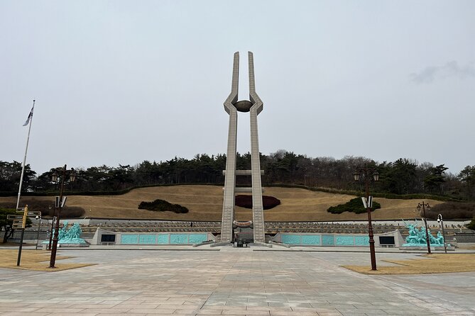 3-Day Korea Western course by K-shuttle Tour from Seoul to Busan - Day 2: Democracy, gardens, and Admiral Yi Sun-sin