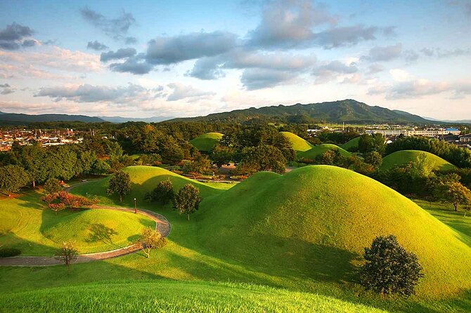 7 Highlights Gyeongju City One Day Small Group Tour from Busan - Hwanglidan-gil adds a modern Gyeongju pause