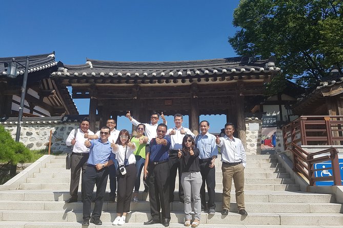 Afternoon Seoul: Hanok Vibes, Netflix Street Food & N Seoul Tower - Hotel pickup, timing, and group comfort
