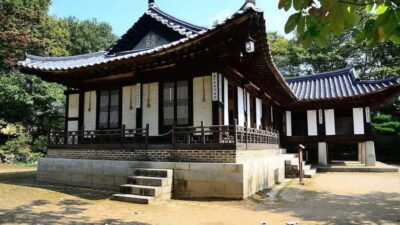 Amazing Gyeonggi: Tour with Driver and Premium Van