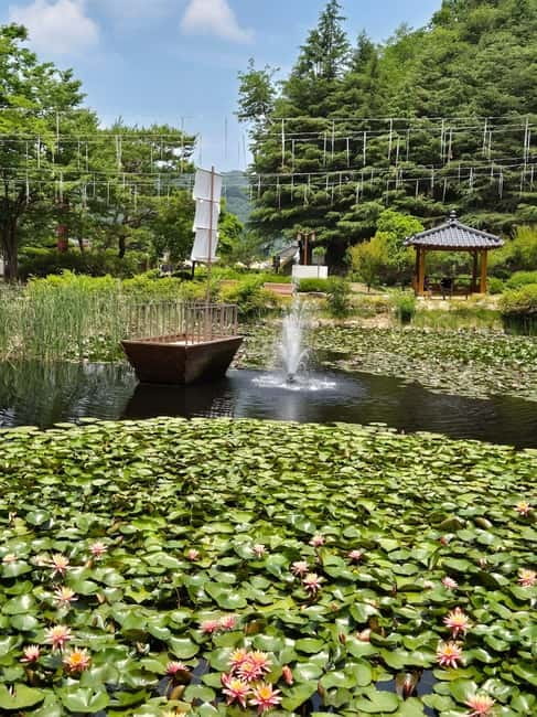 Andong: UNESCO Sites, Mask Dance, and Secret Garden & Bridge - What the guide adds