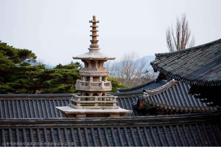 Busan: 7 Highlights Gyeongju City One Day Tour - Gyochon Traditional Village preserves Joseon-era life