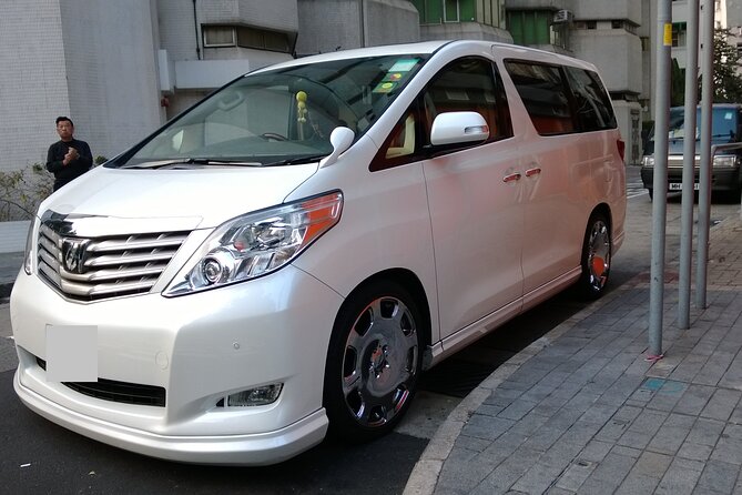 Busan Airport (PUS) to Busan Hotels - Arrival Private Transfer - The nameplate meeting makes arrival easier
