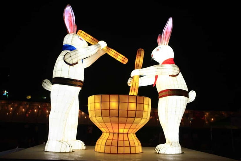 Busan: Autumn Jinju Namgang Lantern Festival & Pink Muhly - What the current praise tells you