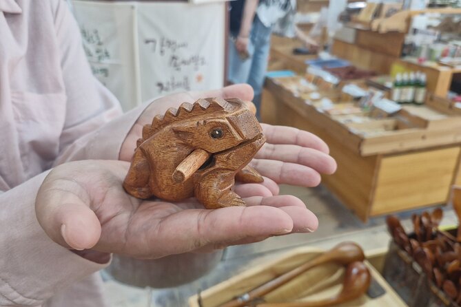 Busan Comfortable Private Tour For 4hours - Gukje Market, where Busan’s history becomes practical