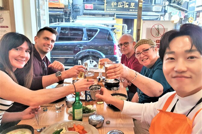 Busan Cruise Port – Premium Small Group Tour (Max 6 Guests) - BIFF Square and Gukje Market in the old downtown