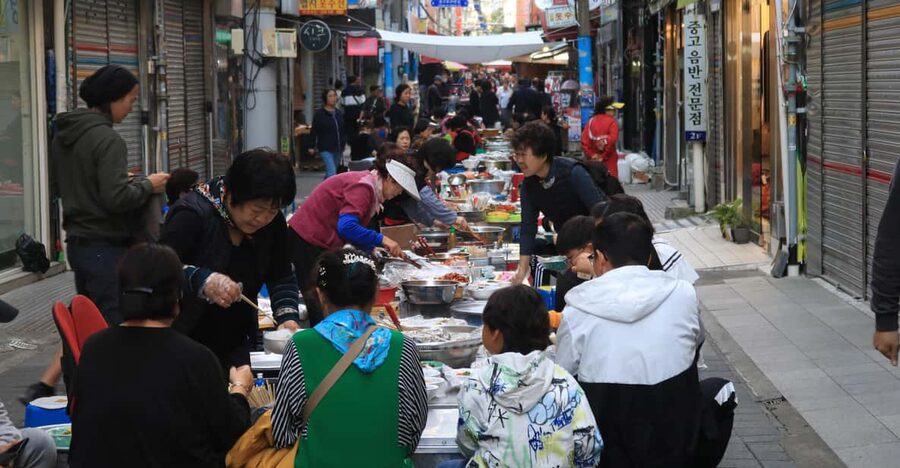 Busan: Customized Private Busan Tour with Licensed Guide - Key points at a glance