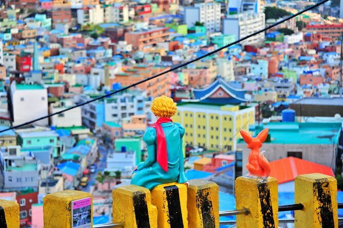 Busan Full-Day City Tour with Gamcheon Village, Sea Temple & more - Haedong Yonggungsa, a temple above the sea
