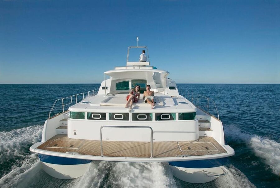 Busan: Group Sightseeing Yacht Cruise with Snacks and Drinks - How Much Value Do You Get for $17?