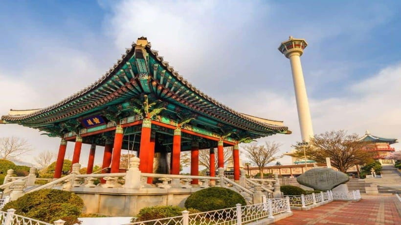 Busan: Jagalchi Market & Gamcheon village Walking Tour - Key points before you book