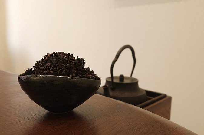 Busan: Join a Tea Ceremony & Create a Calligraphy Memento - What this experience does not provide