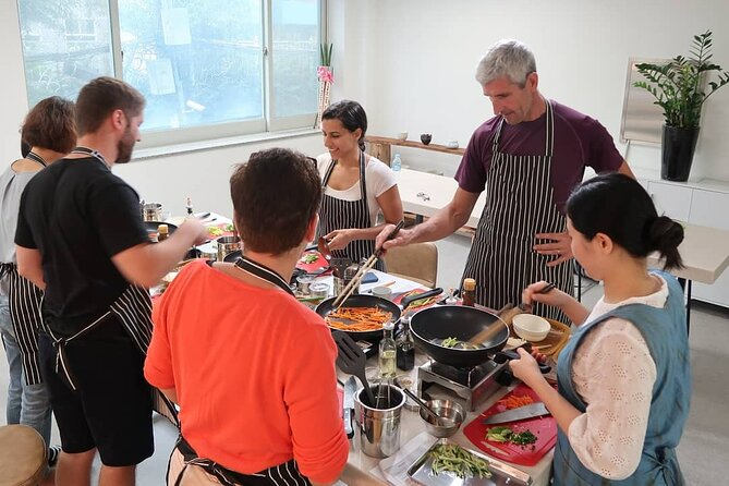 Busan Local Food Cooking Class with Market Tour - Key points at a glance