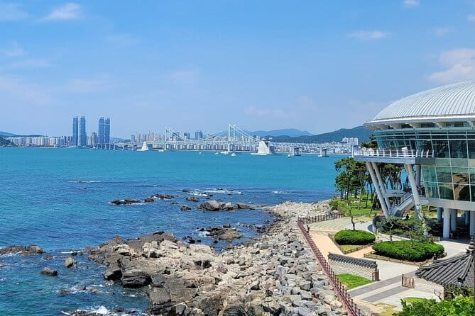 Busan private tour : K-pop dance class + tour - What the $209.50 price really covers
