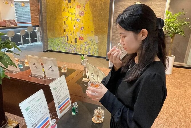 Create Your Custom Perfume at Parfum 9 in Hongdae - Why a Hongdae perfume workshop is worth your time