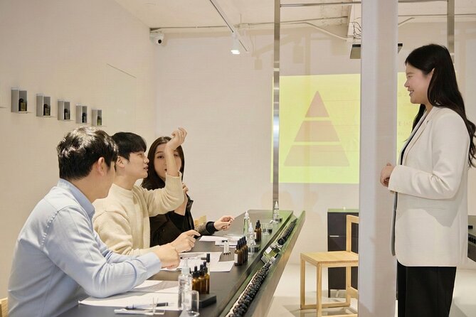 Create Your Own Luxury Niche Perfume in Hongdae - Who should book this Hongdae activity