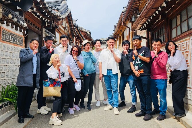Customizable Seoul Private Tour Palaces Food and Markets - Why this private Seoul tour works well