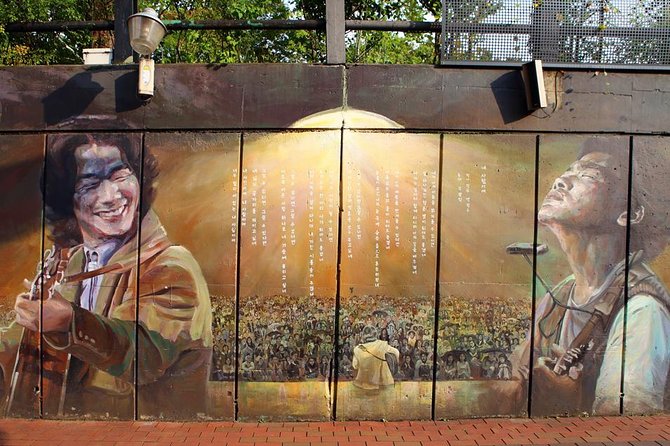 Daegu Hop on Hop off City Tour Bus Discount Ticket (내국인불가) - Seomun Market and Cheongna Hill Station