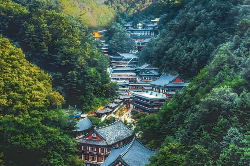 Danyang Tour:Guinsa Temple & Bobaljae & Cheongpung Cable Car - Guinsa Temple, Korea’s largest Buddhist temple
