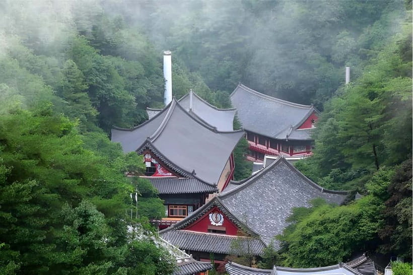 Danyang Tour:Guinsa Temple & Bobaljae & Cheongpung Cable Car - Starting from Seoul and heading into the hills