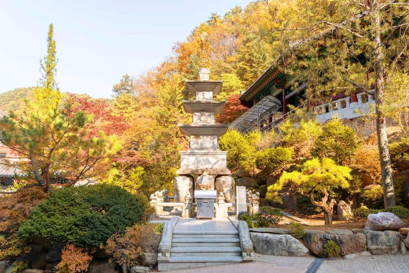Danyang Tour: Guinsa Temple & Bobaljae & Mancheonha Skywalk - Bobaljae and the road beyond Seoul