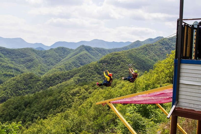Danyang Tour: Guinsa Temple & Bobaljae & Mancheonha Skywalk - The guide experience with Yohan and Travis