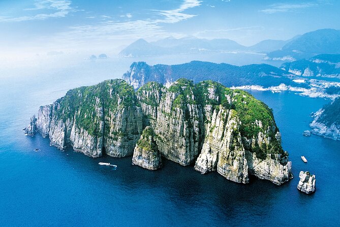Day trip to beautiful Korean marine national park, Hallyeohaesang - Geoje Panorama Cable Car and Mount Noja