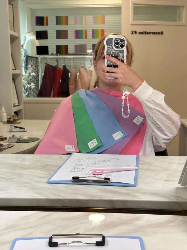Detailed Seoul Image & Personal Color Analysis in Hongdae - Who will get the most from Color by Nari?