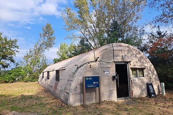 DMZ Guided Tour & Suspension Bridge / North Korean Defector - The early Seoul departure and Gamak Bridge