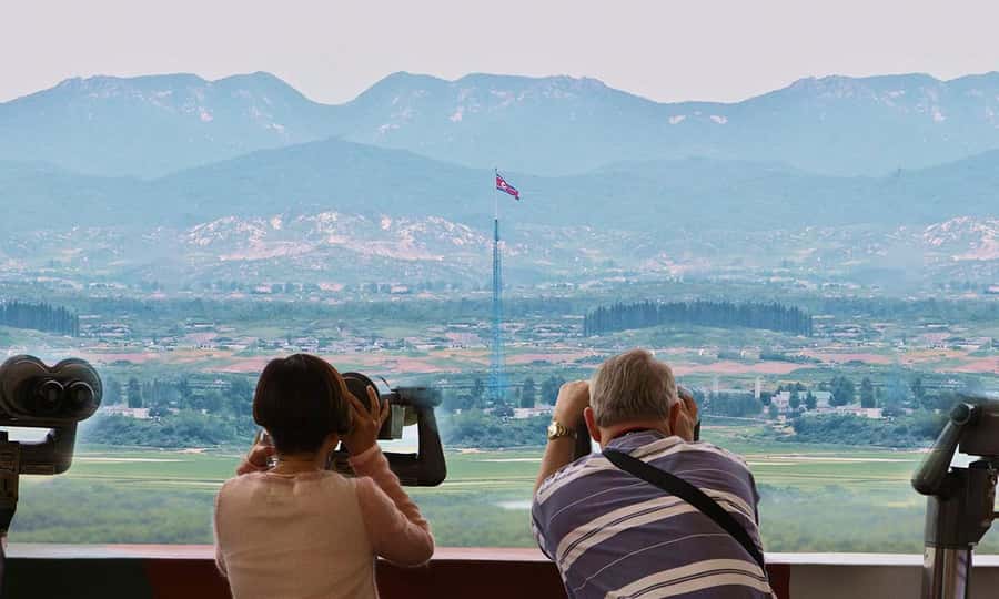 DMZTour from Seoul:3rd Tunnel,North Korea View&UNESCO Valley - Who should book this DMZ and waterfall tour?