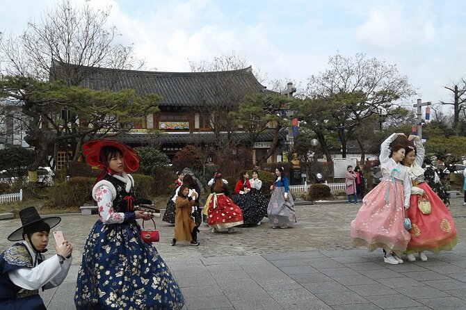Donghaksa Temple Cherry Blossom and Jeonju Hanok Village - What the $66.96 price really covers