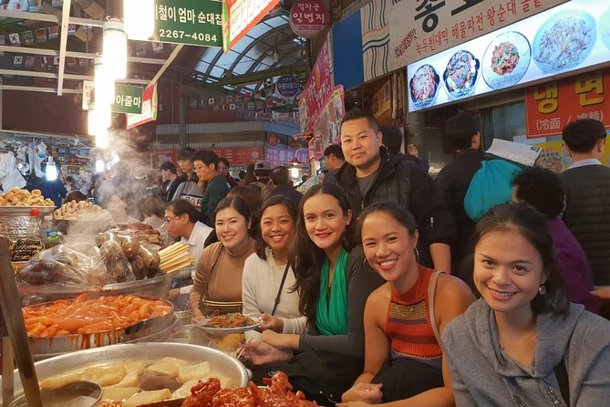 Drinking and Eating through the Alleys of Seoul - Walking through Jongro Gallery’s small eateries