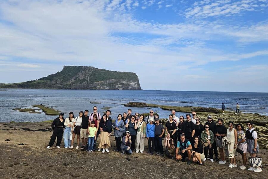 East Jeju: Day Tour with Seongsan Peak & Haenyeo Performance - Lunch, market drop-off, and the real cost