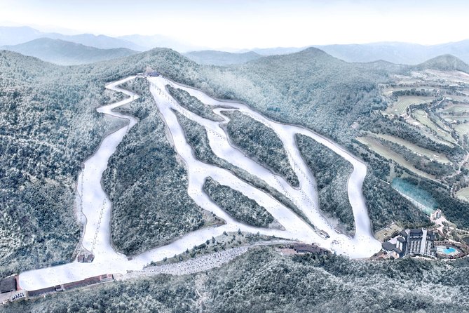 Elysian Gangchon Winter Ski + Eobi Ice Valley Day Tour fr Seoul - What the positive feedback tells you