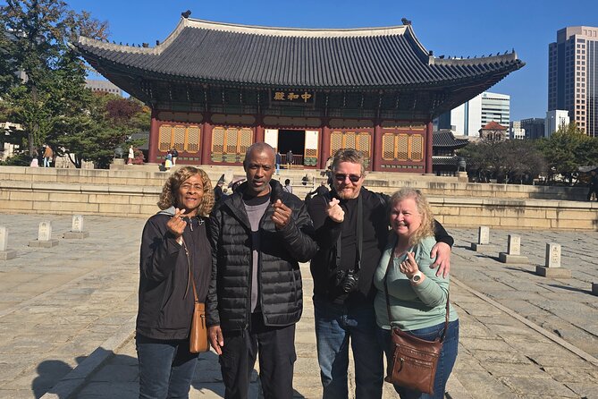 Experience Seoul Like Locals in Small Group - Ending at Namdaemun Market