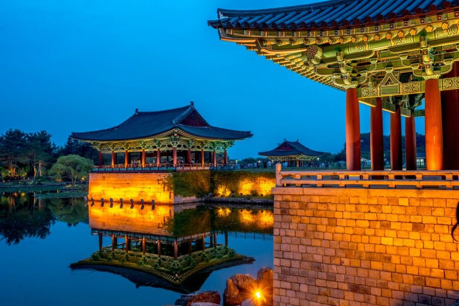 From Busan: Gyeongju UNESCO World Heritage Guided Day Tour - Package B, Gyochon Traditional Village and old family homes