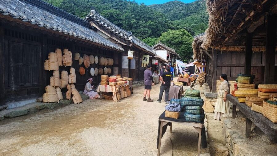 From Seoul: Dae Jang Geum Park Historic K-Drama Set Tour - How much time will you really have?