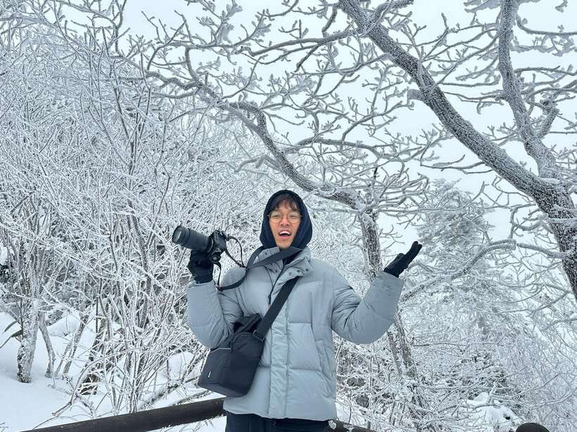 From Seoul: Snow-Capped Beauty of Deogyusan National Park - The short summit walk