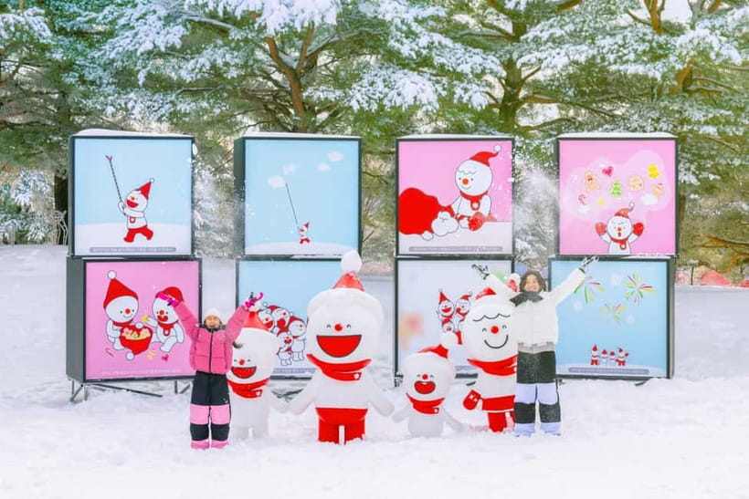 From Seoul: Snowy Land, Alpaca World, and Strawberry Picking - The bus ride into Gangwon Province