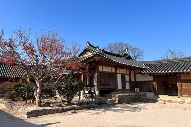 Full Day Private car tour to UNESCO Gyeongju&Yangdong village - Yangdong Folk Village, old homes in a living setting