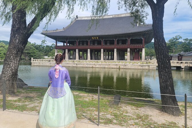 Full Day Private Seoul Tour for foodies - Decide carefully between the DMZ and Seoraksan