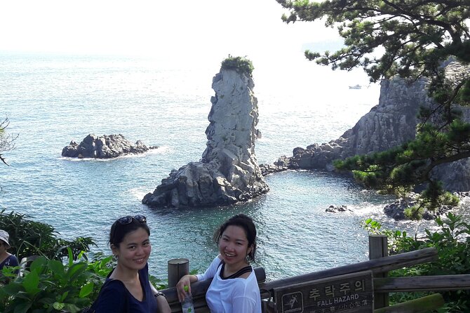 Full-Day Private Taxi Tour South of Jeju Island - Eoseungsaengak Trail brings you toward Hallasan