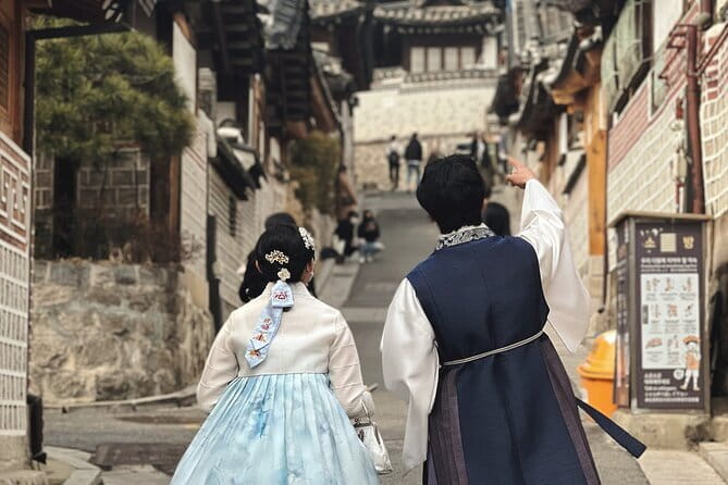 Full-Day Seoul Top Attractions Tour for Incheon Cruise Guests - Bukchon Hanok Village, traditional homes and narrow lanes