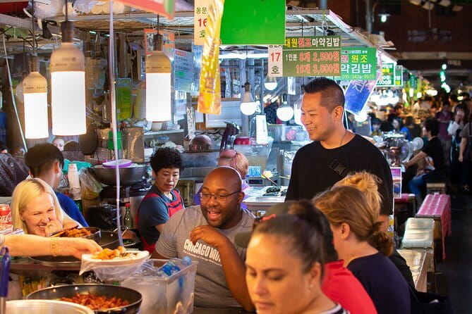 Getting a good feel of local Seoul through food (itseoulgood) - Insadong: dumplings, tea, and old Seoul