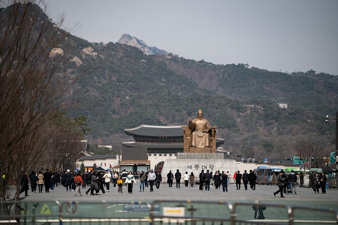 Gwanghwamun Tour l 120 minutes to Understand Local Korean Society - Five things to know before you go
