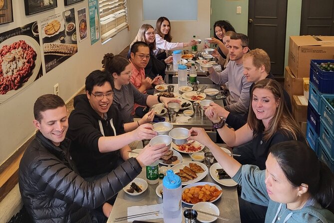 Gwangjang market Netflix Food Walking Tour with Insadong - Ikseon-dong, where hanok homes meet modern cafés