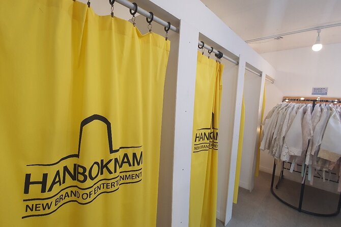Gyeongbokgung Palace Hanbok Rental Experience in Seoul - Hair styling and the optional accessories