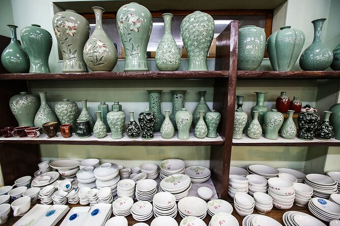 Gyeongju ONE-DAY Highlights for PRIVATE CRUISE PASSENGER'S - Gyeongju National Museum and Silla objects