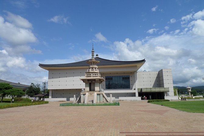 Gyeongju The UNESCO World heritage sites tour(Private tour) - The amethyst factory stop